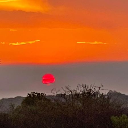 Stunning Mountain Views From A 3-Bedroom Home With Pool Hoedspruit Exterior photo